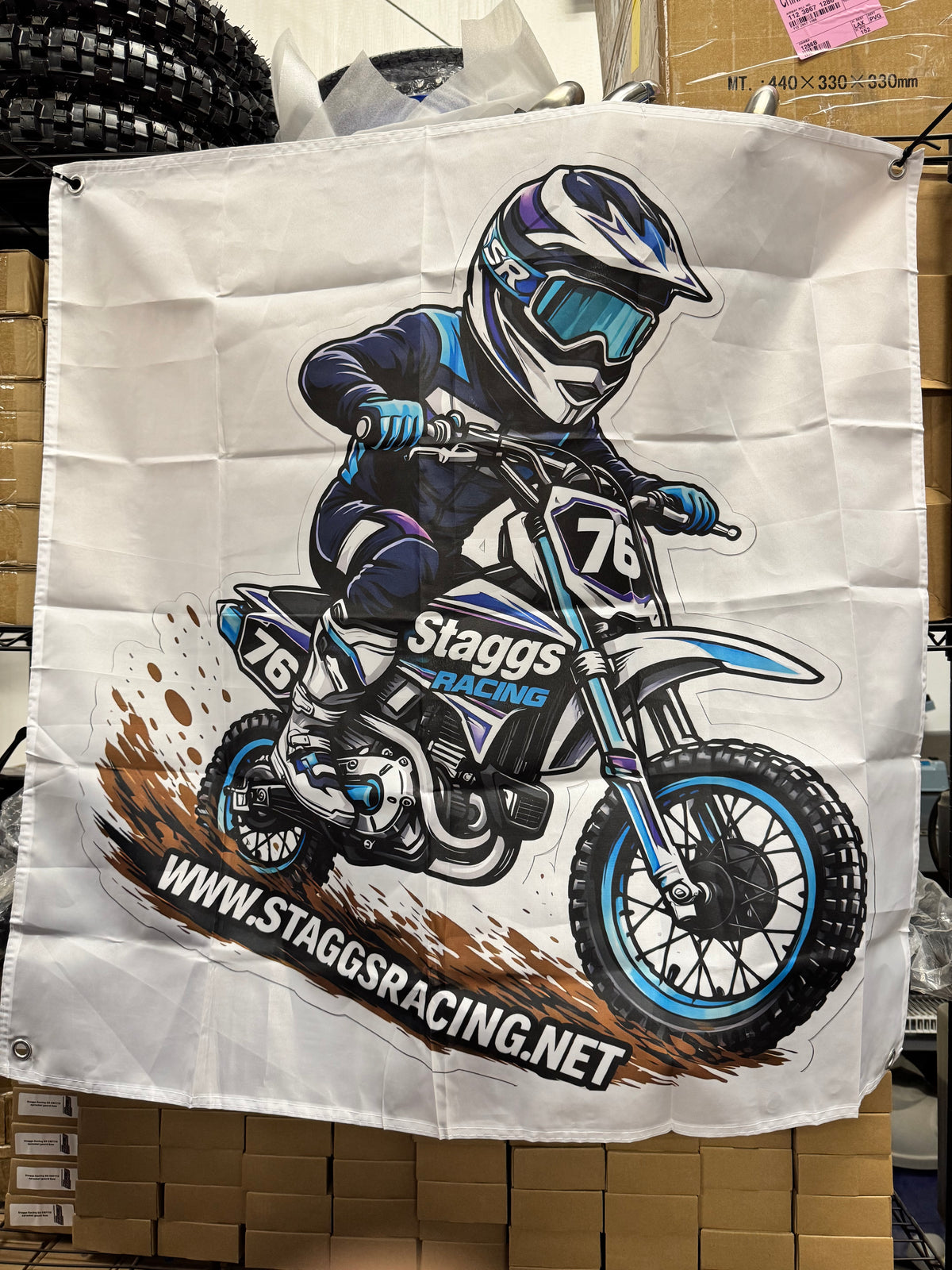 Staggs Vector Flags – STAGGS RACING